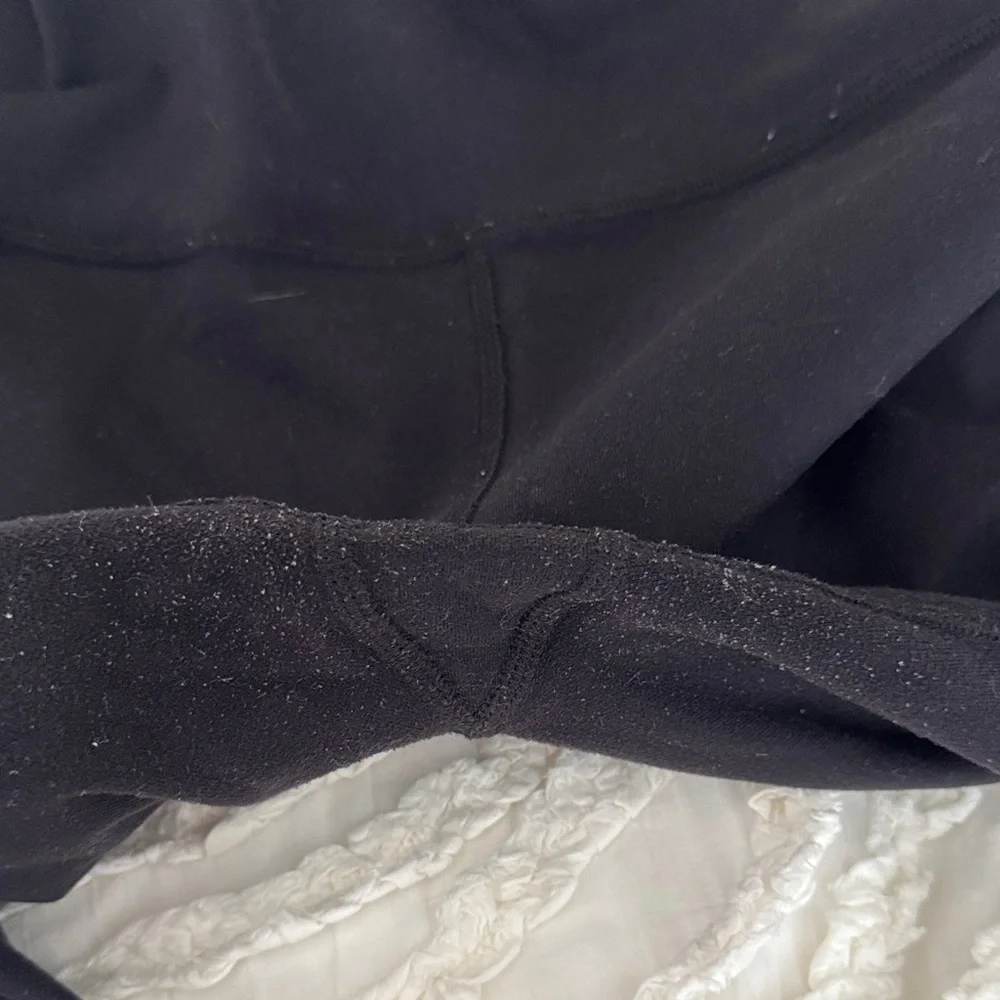 Black Alo Leggings - Picture 3 of 3